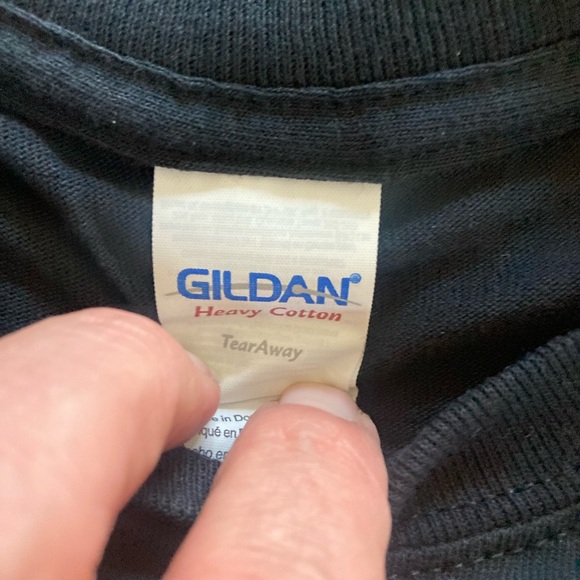 Gildan Black Graphic Tee - Picture 5 of 8